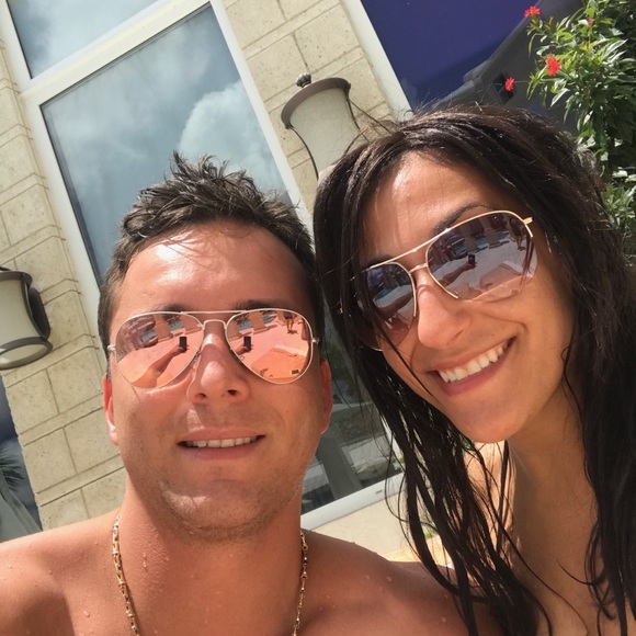 Hi everyone! I’m Linda! - Picture 2 of 8